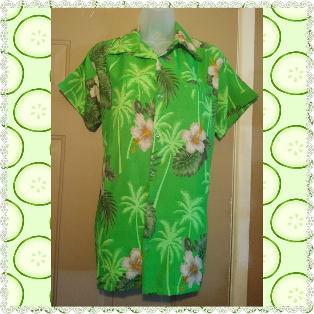 NWT KING KAMEHA HAWAIIAN SHIRT-SIZE MEDIUM
